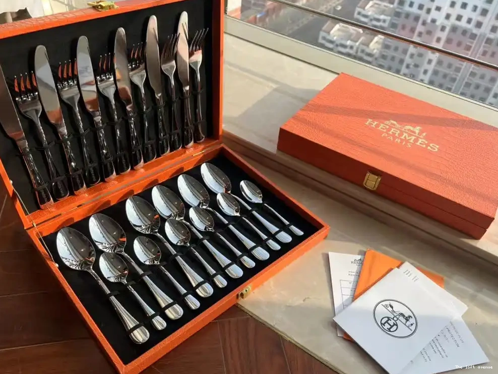 HERMES CUSTOM CUTLERY SET 0515